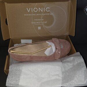 Vionic size 7 new in box